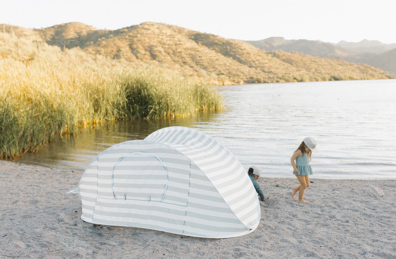Beach Pop-Up Tent