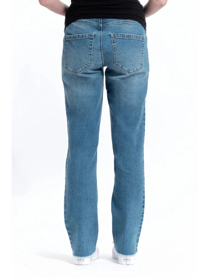 Relaxed Straight Leg