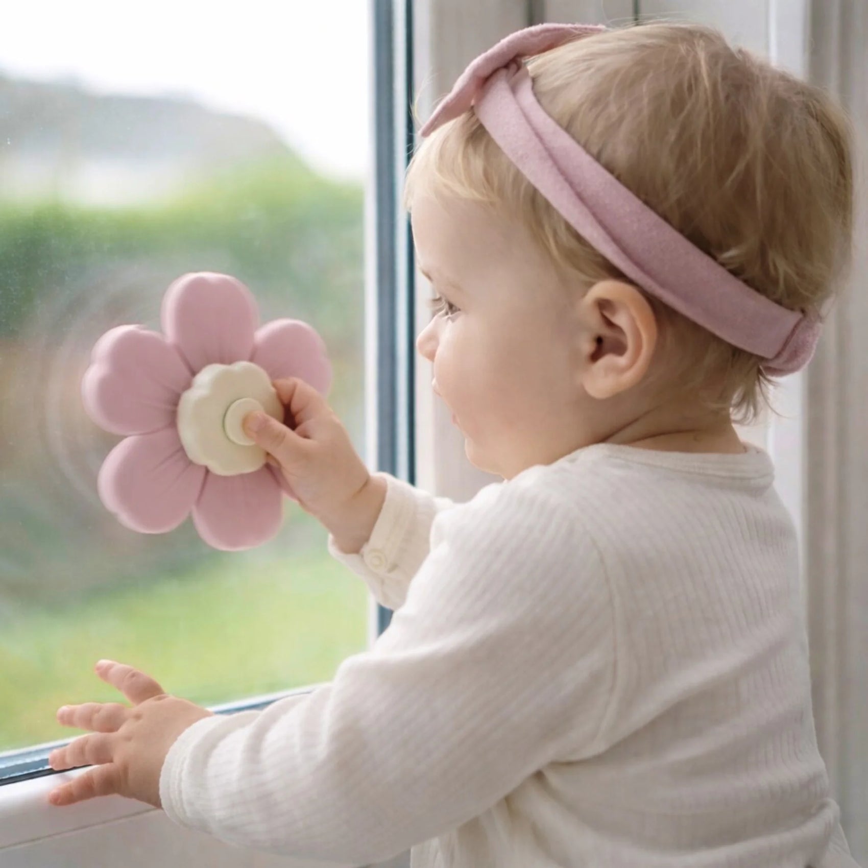 Suction Spinner Toy