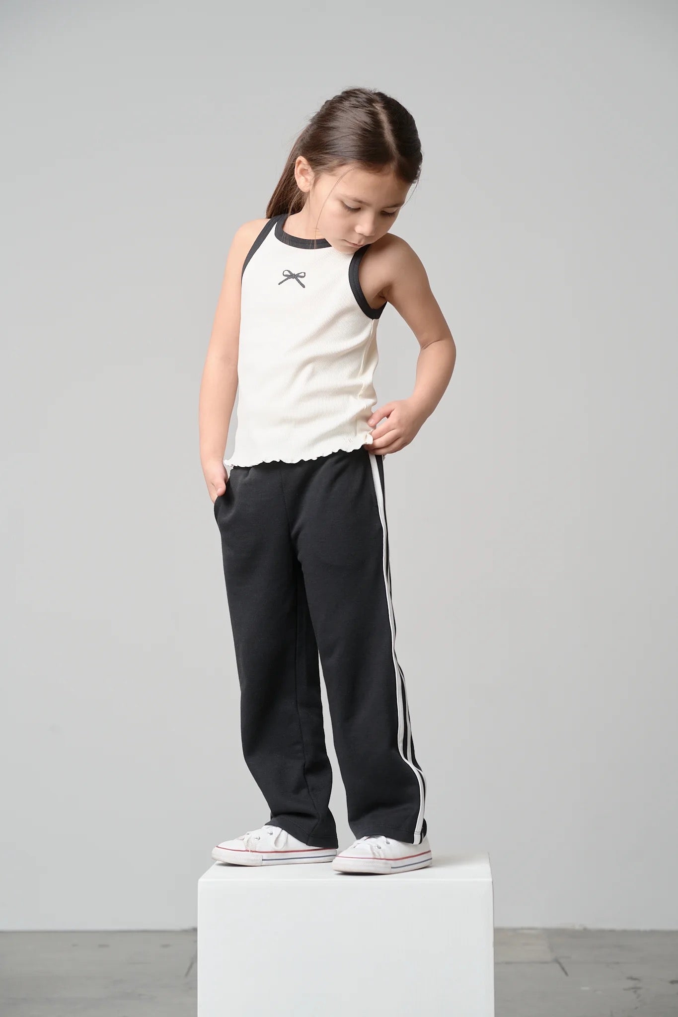 Side Trim Pants